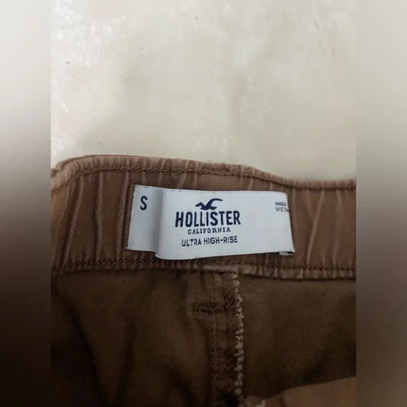 Hollister Brown Cargo Pants - Picture 4 of 9